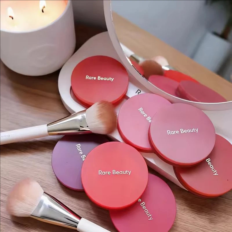 🌸 Rare Beauty Cream-to-Powder Matte Blush 🌸

Get the perfect natural-looking flush with this innovative cream-to-powder blush that melts effortlessly into the skin. Its unique bouncy, cushiony texture delivers a soft ma