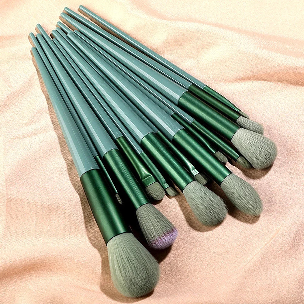 Soft Makeup Brushes Set 13Pcs Foundation Blush Powder Eyeshadow Brush Beauty Tool for Cosmetics Makeup Kit